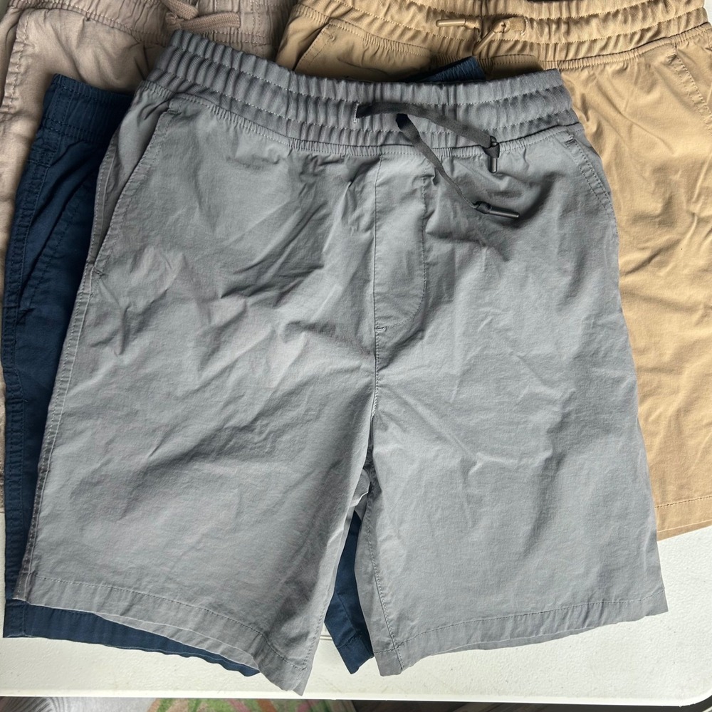 Lot 4 Pairs Boys Pull On Shorts Medium Navy Grey Khaki Tan Elastic Waist Cotton - Picture 3 of 11